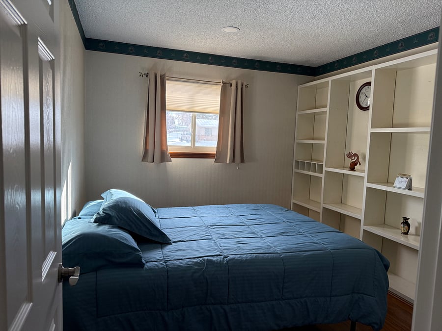 second bedroom