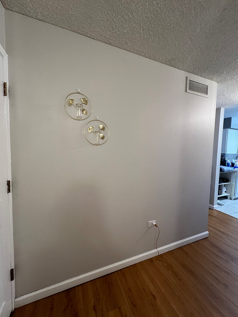walkway from entry way
