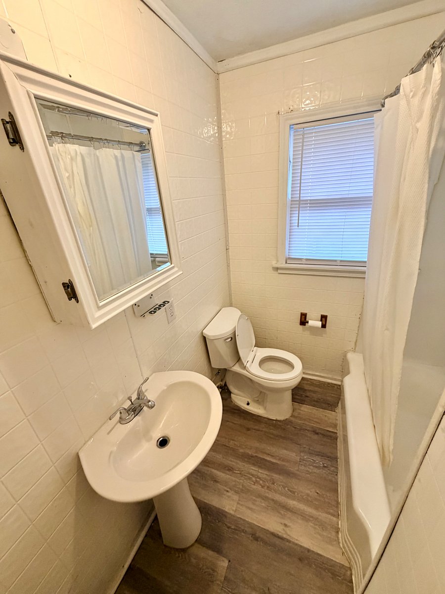 Furnished Finder property 930585_1 photo 3