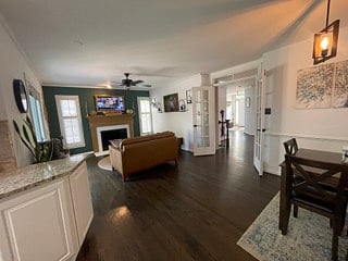 Furnished Finder property 930600_1 photo 9