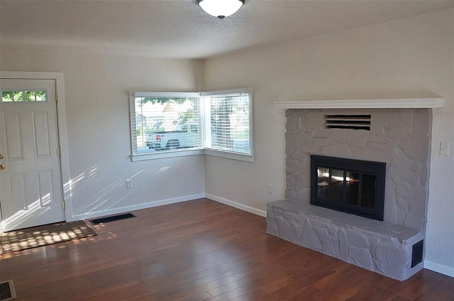 Furnished Finder property 930627_1 photo 3