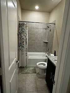 Furnished Finder property 930656_1 photo 9
