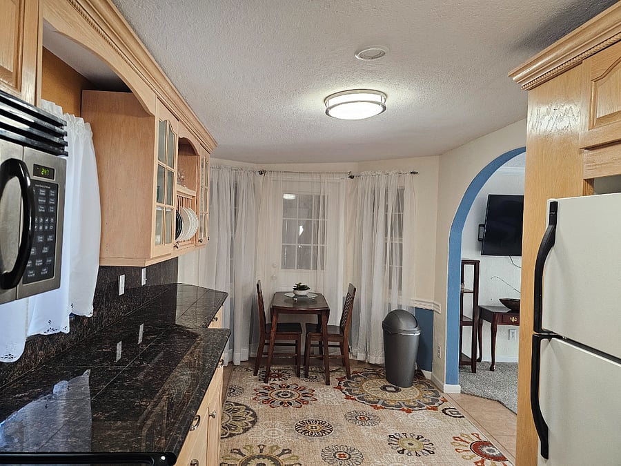 Furnished Finder property 930694_1 photo 8