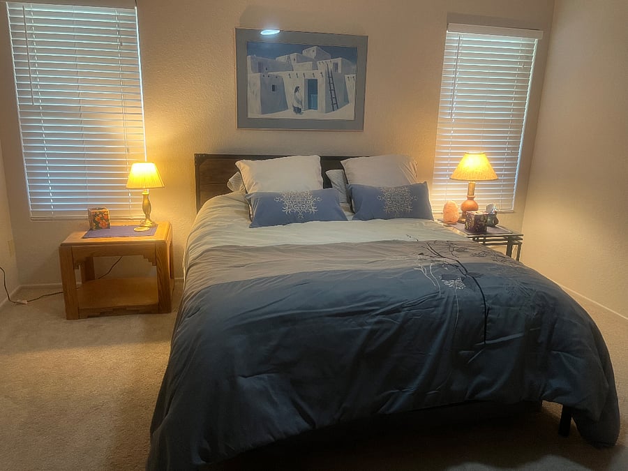 Queen bed