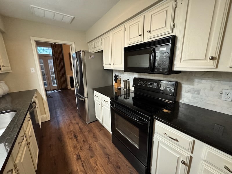 Furnished Finder property 930778_1 photo 9