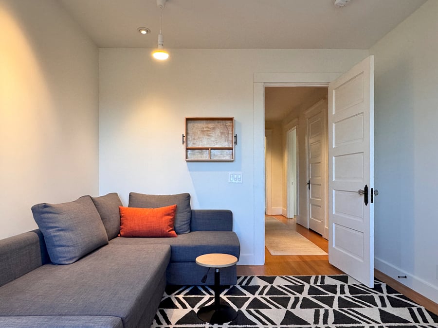 2nd floor - third bedroom, pull out queen bed, access to deck