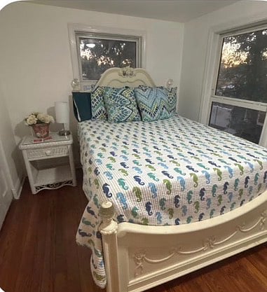 2nd bedroom is an additional charge 30 dollars a night 