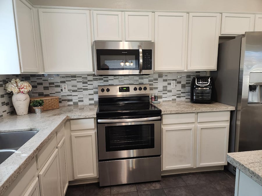 Furnished Finder property 930898_1 photo 9