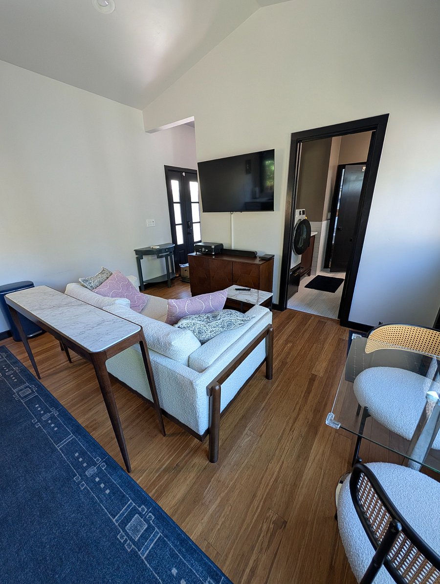 Furnished Finder property 930944_1 photo 9