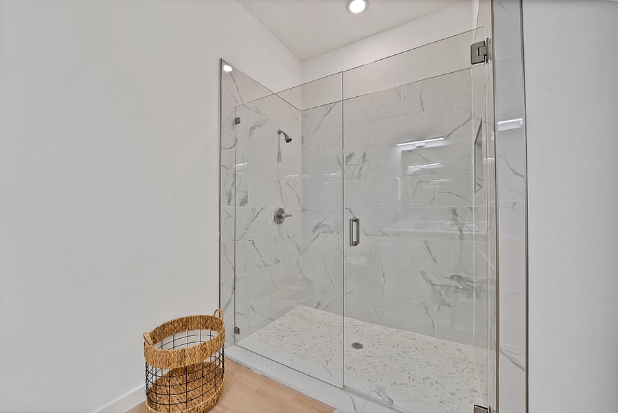 Master shower