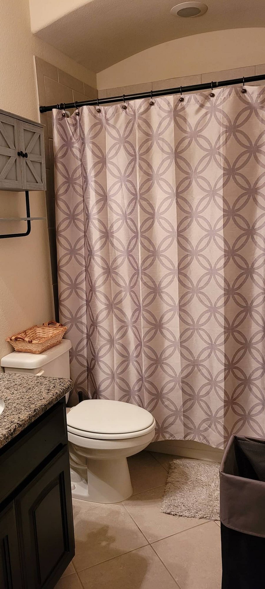 Downstairs Full bathroom