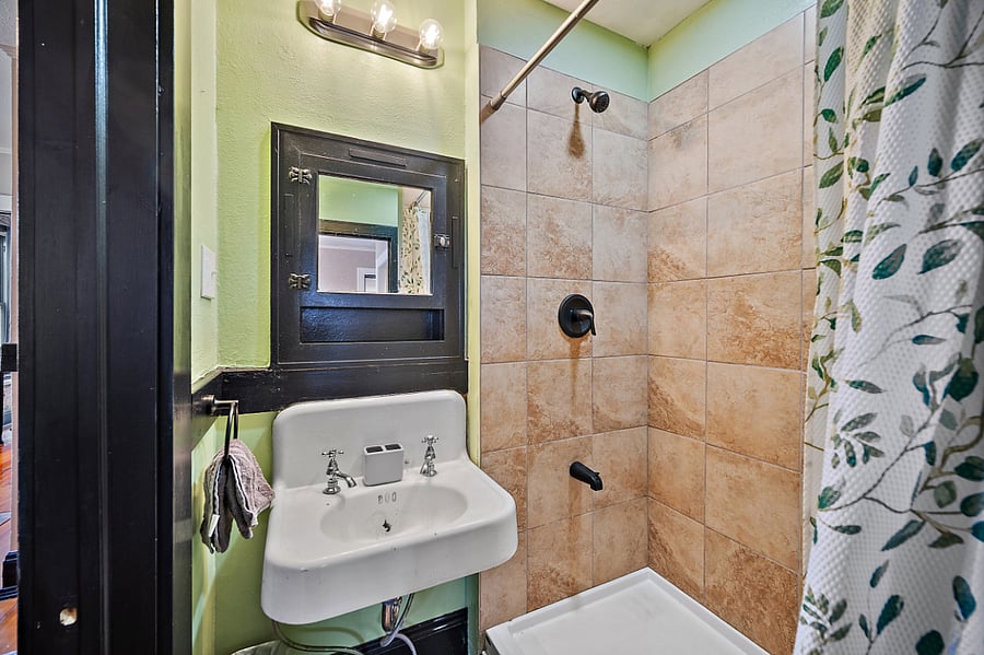 Furnished Finder property 931149_1 photo 10