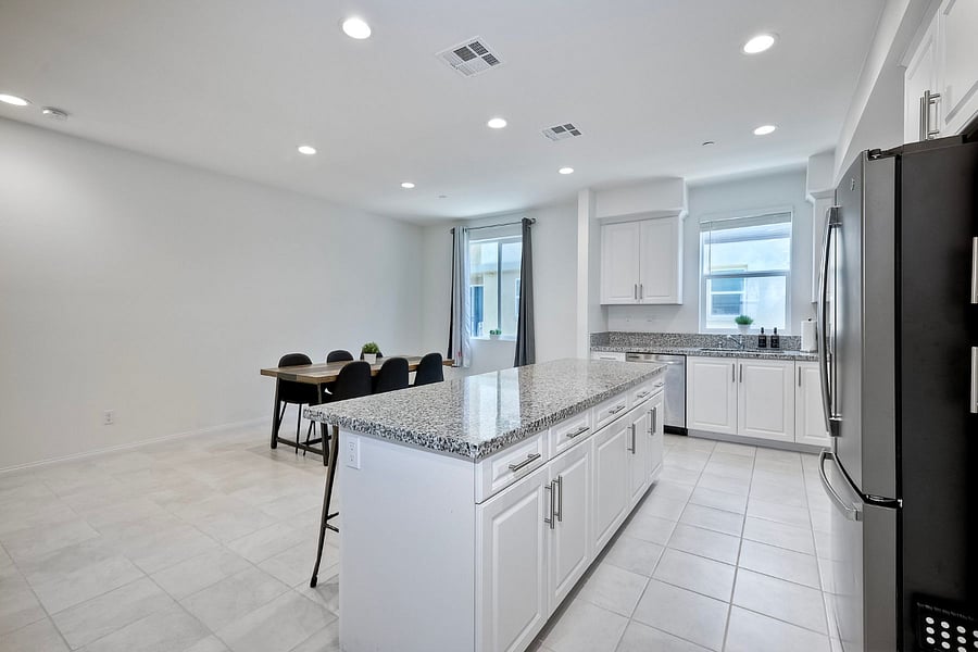 Furnished Finder property 931235_1 photo 8