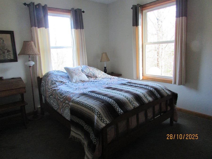 Bedroom 2 with double sized bed