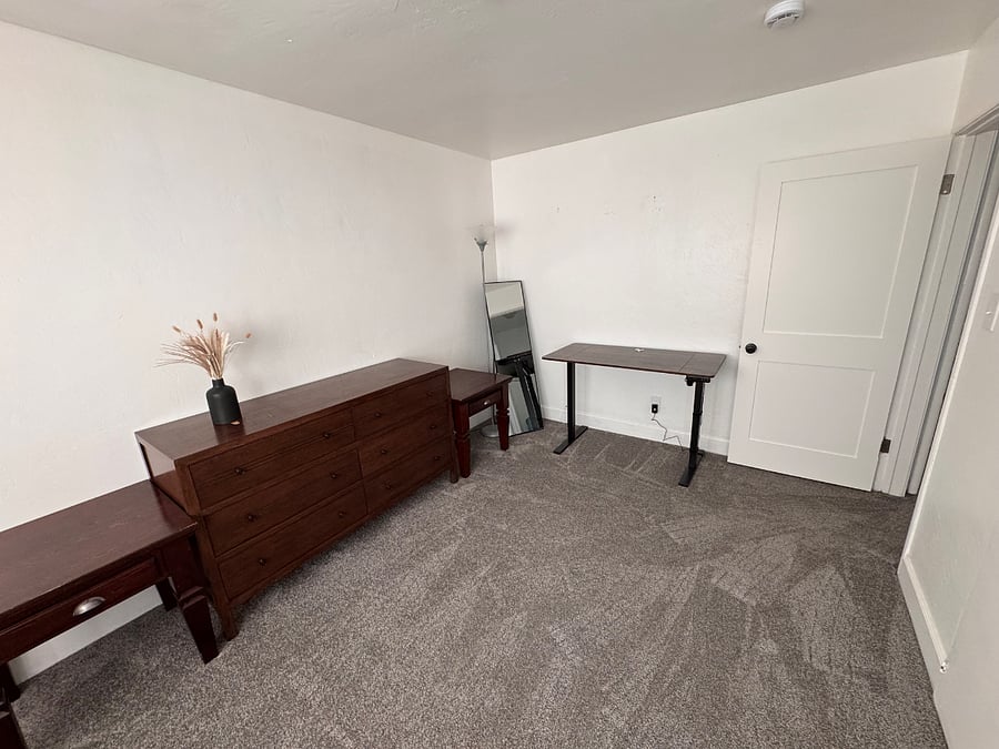 Spare bedroom, standing desk