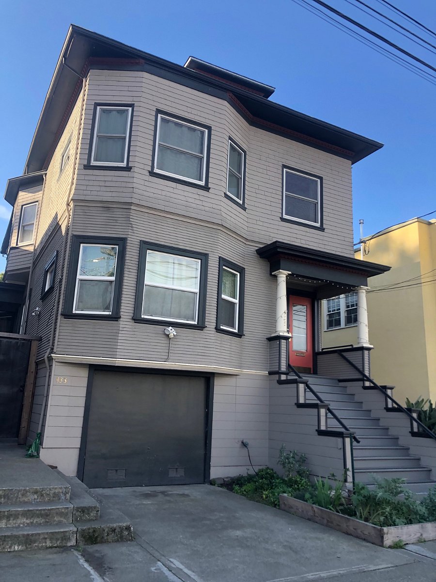 Grand historic 4-plex