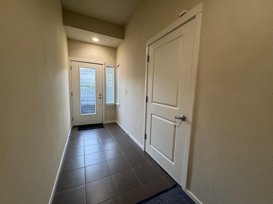 Furnished Finder property 931370_1 photo 28