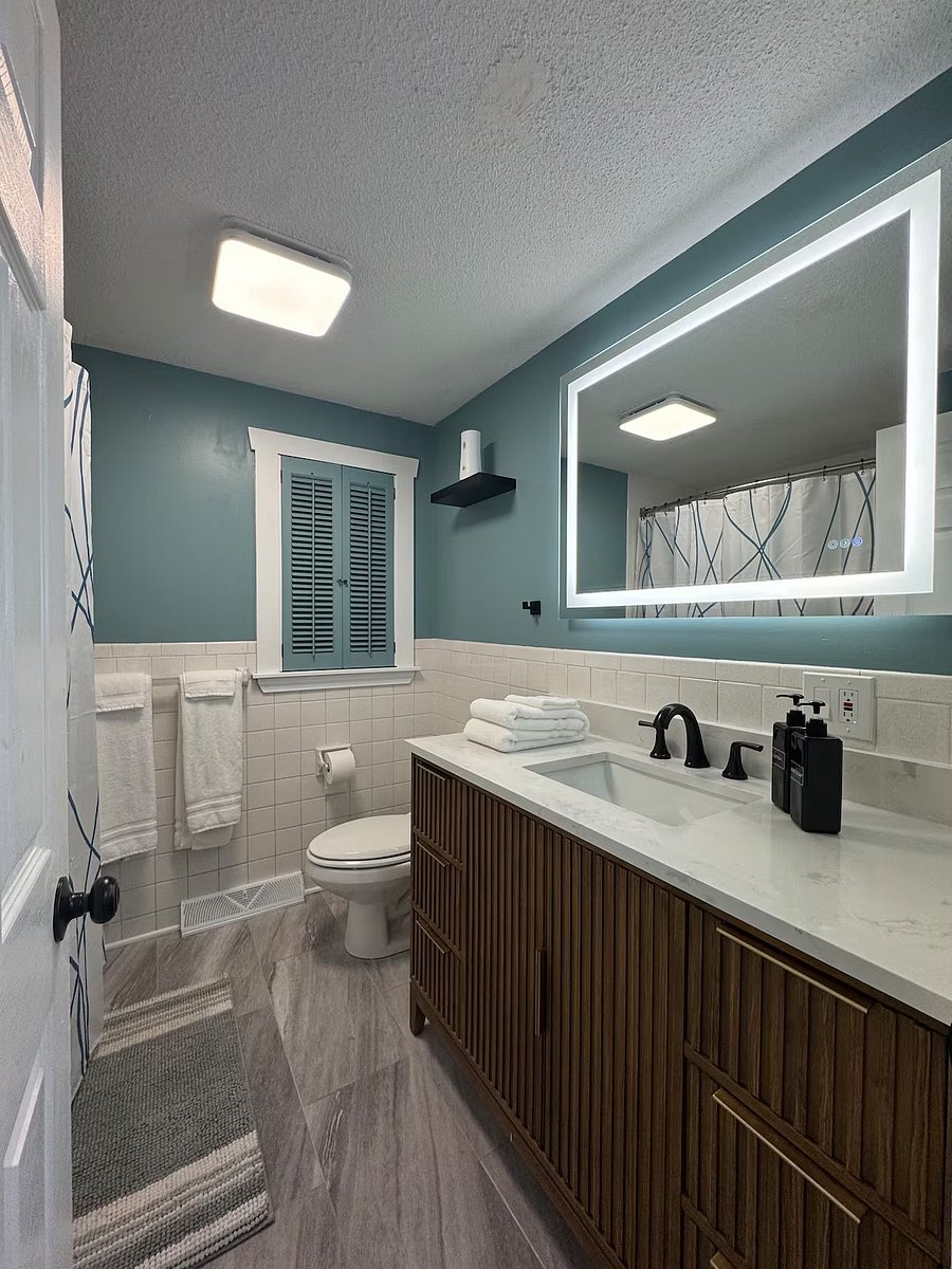 Bathroom 1