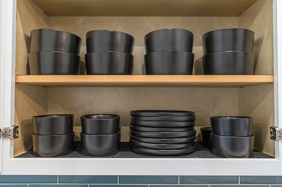 Shared, fully stocked kitchen