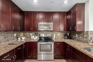 Furnished Finder property 931546_1 photo 9