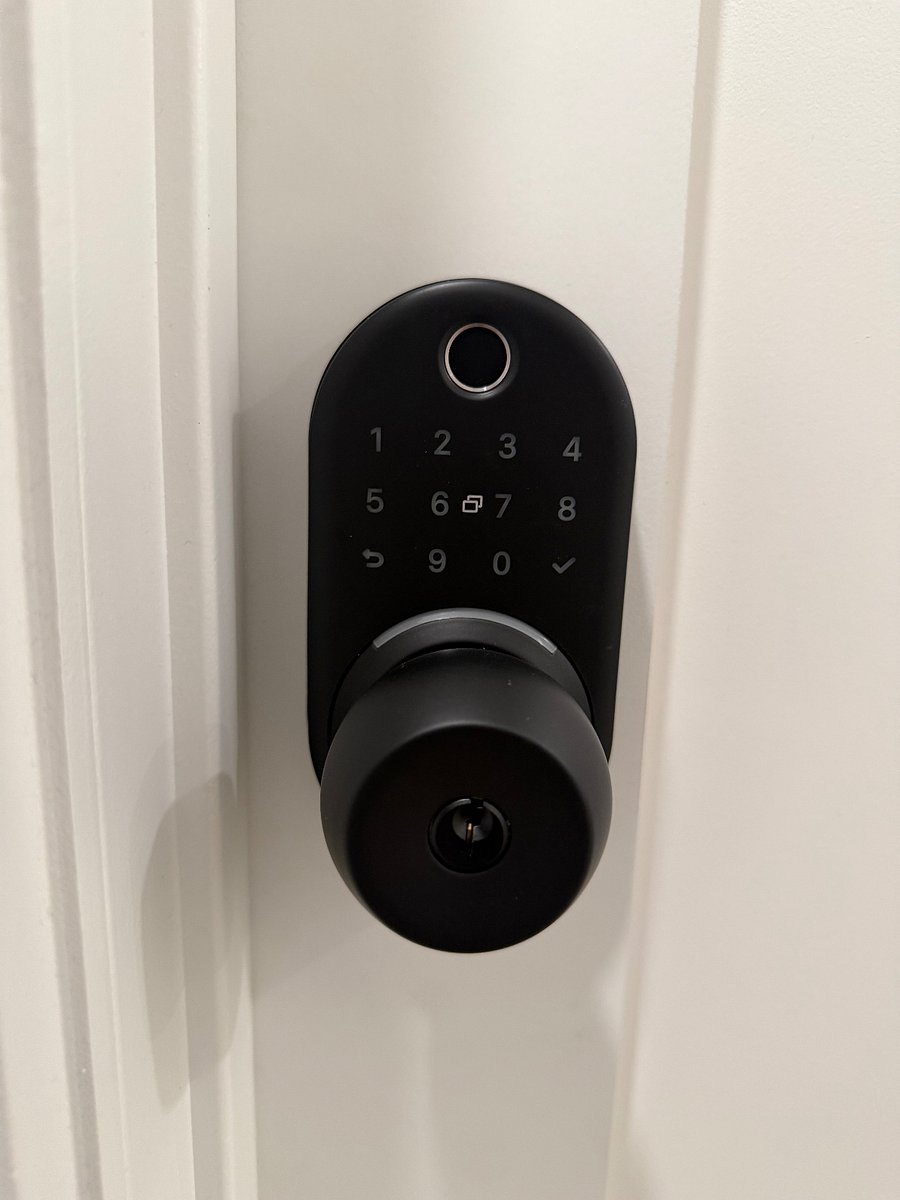 Smart lock for extra security and privacy.