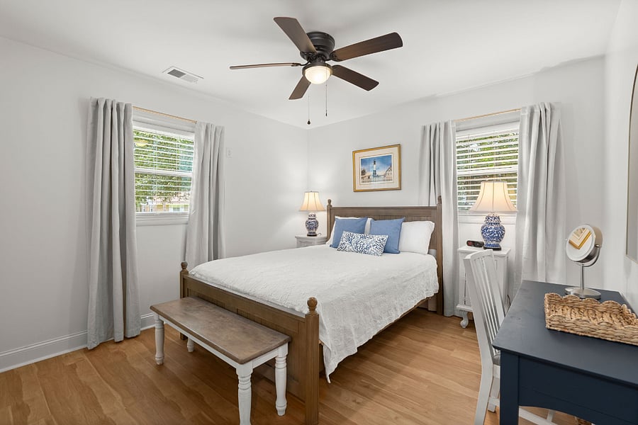 Second bedroom with a queen bed.