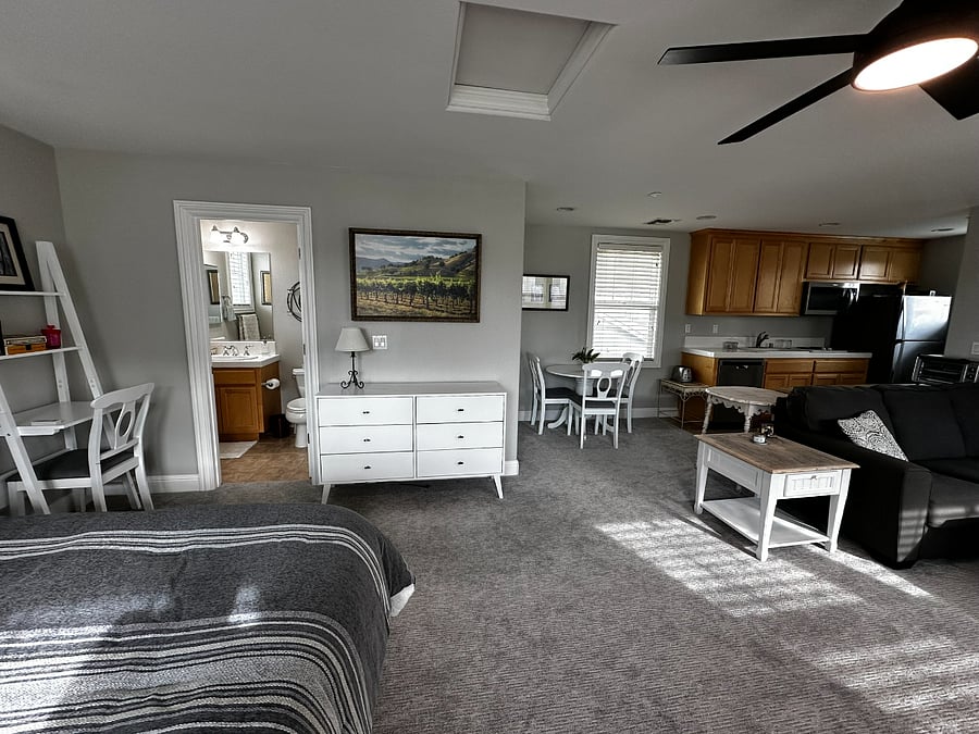Furnished Finder property 931733_1 photo 1