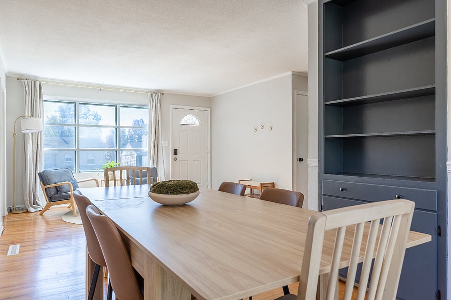 6 person dining table