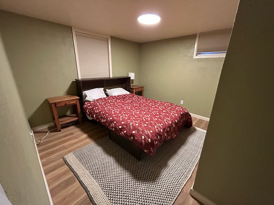 Bedroom 3 with Queen Bed
