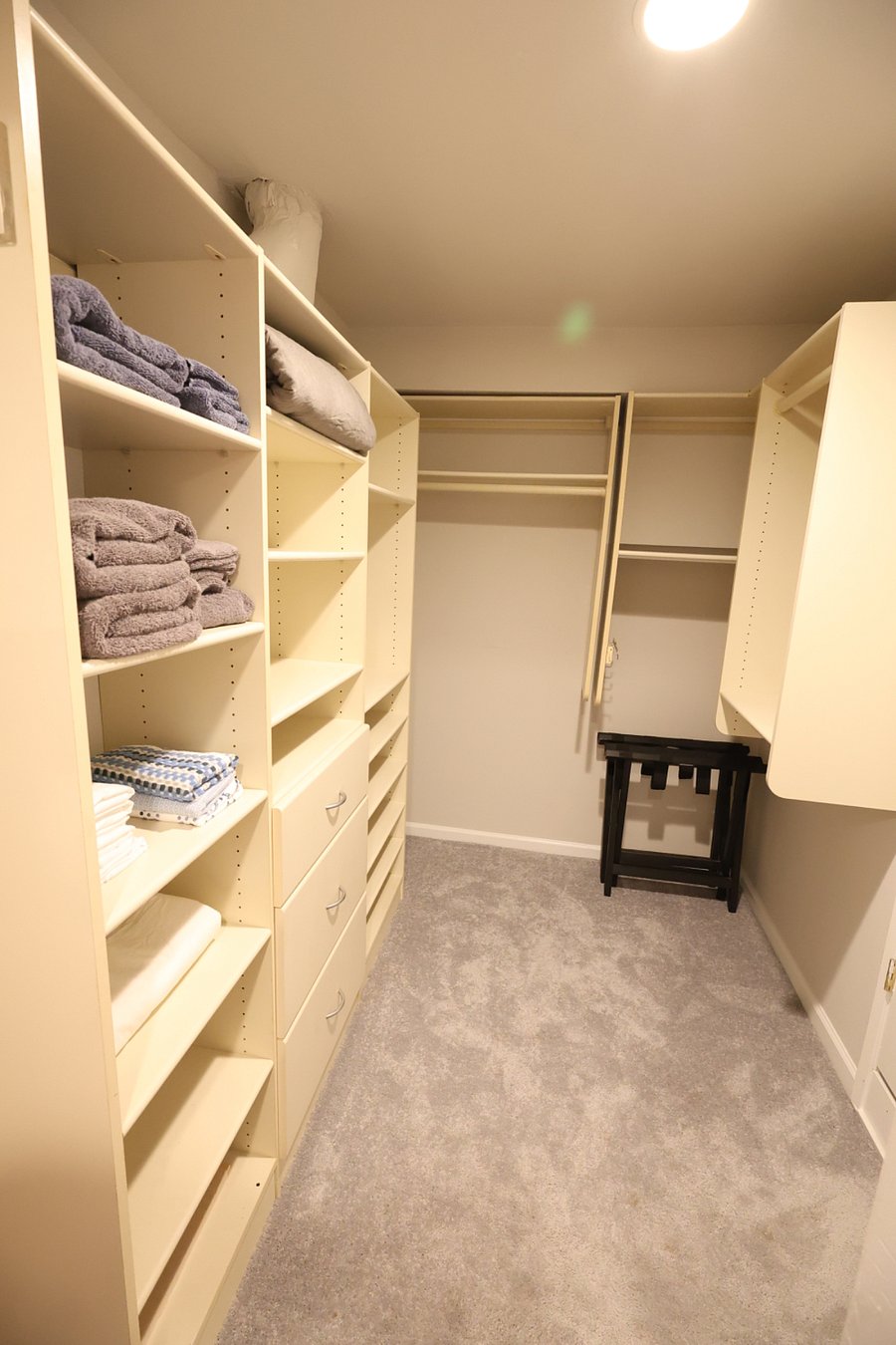 Walk-in closet