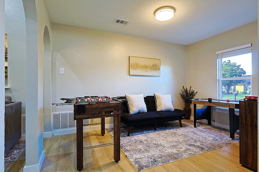Furnished Finder property 932056_1 photo 10