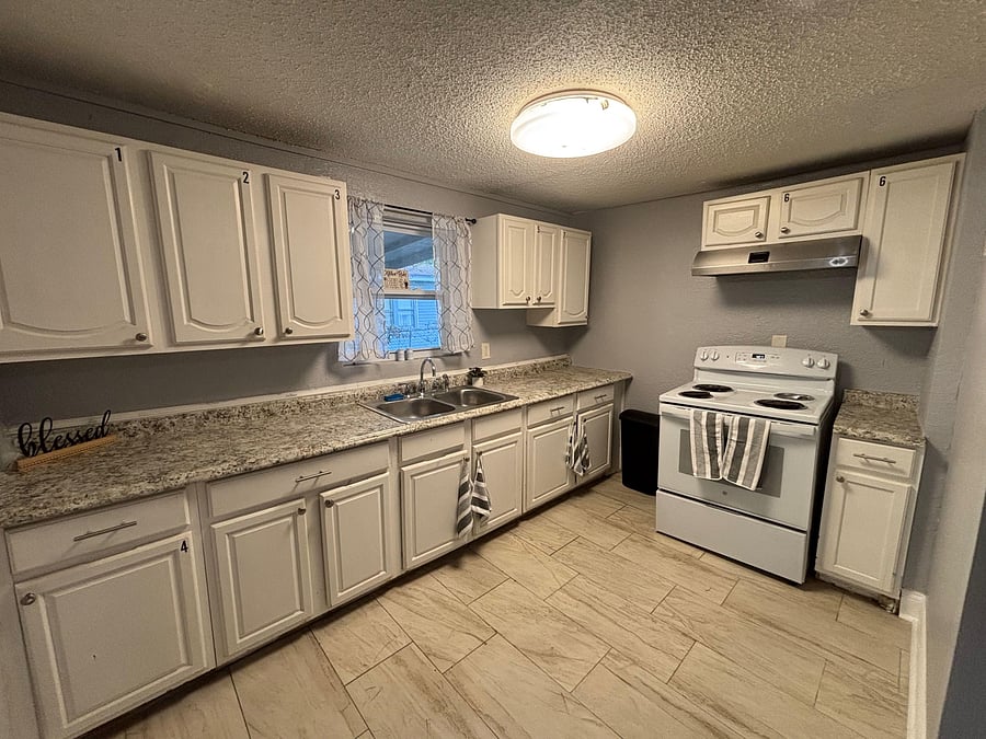 Furnished Finder property 932093_1 photo 18