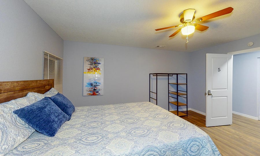 Furnished Finder property 932104_1 photo 21
