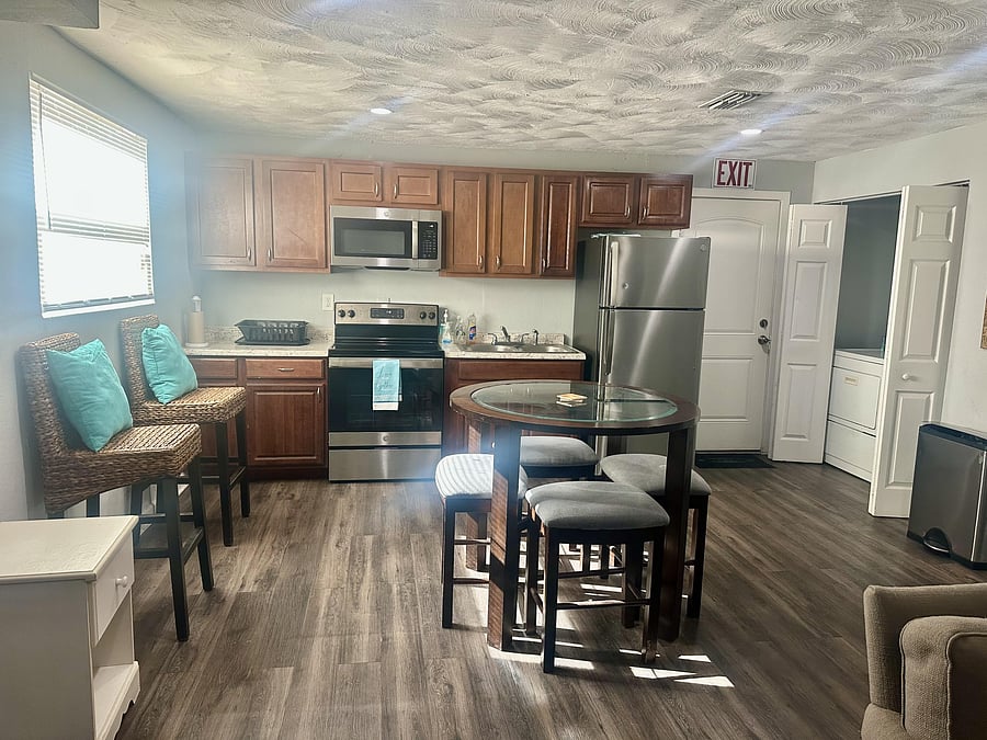 Kitchen/Dinning a