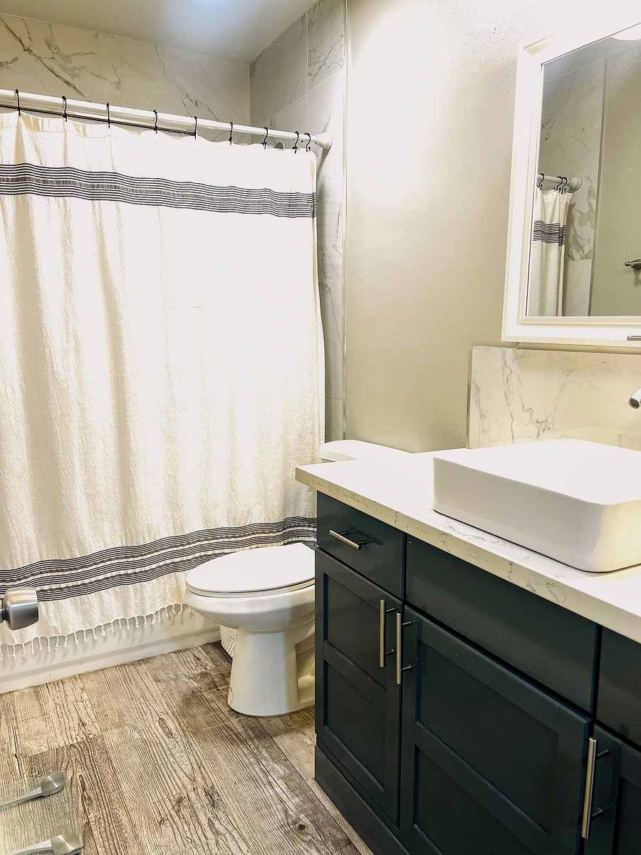 Share Bathroom