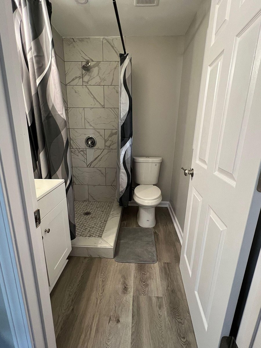 Private Ensuite for Bedroom #4