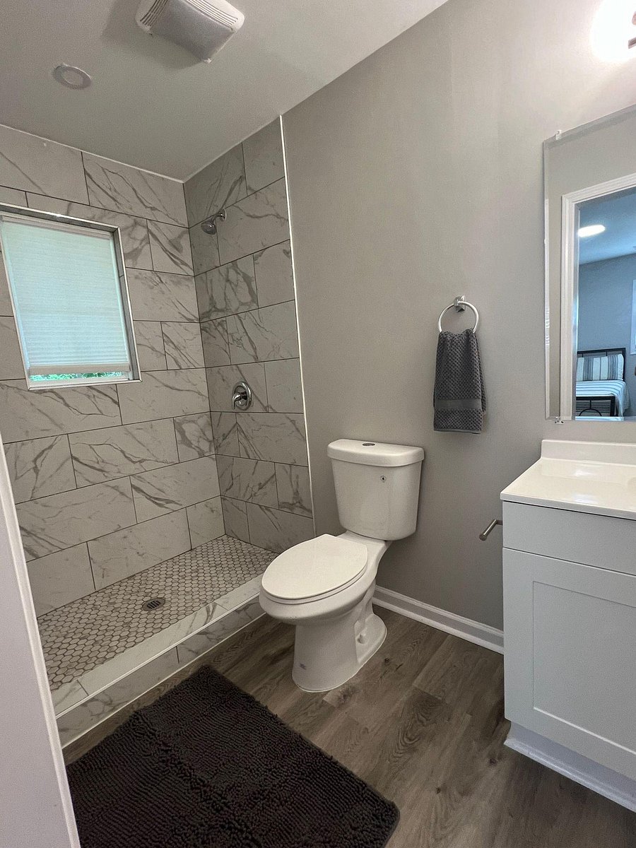 Private Ensuite for Bedroom #5