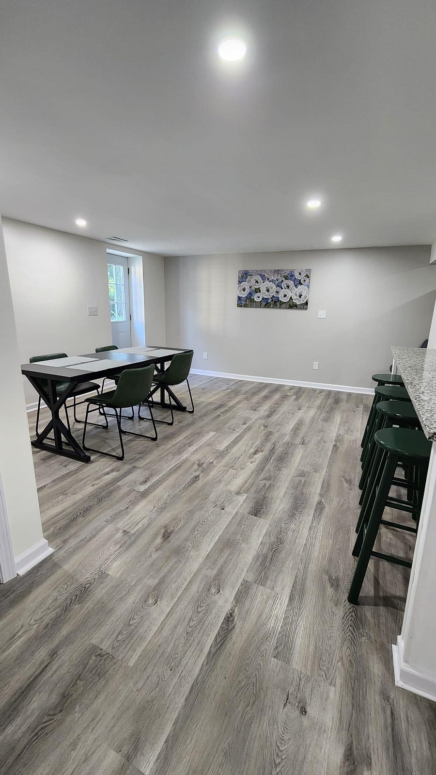 Large Kitchen/Dining Area