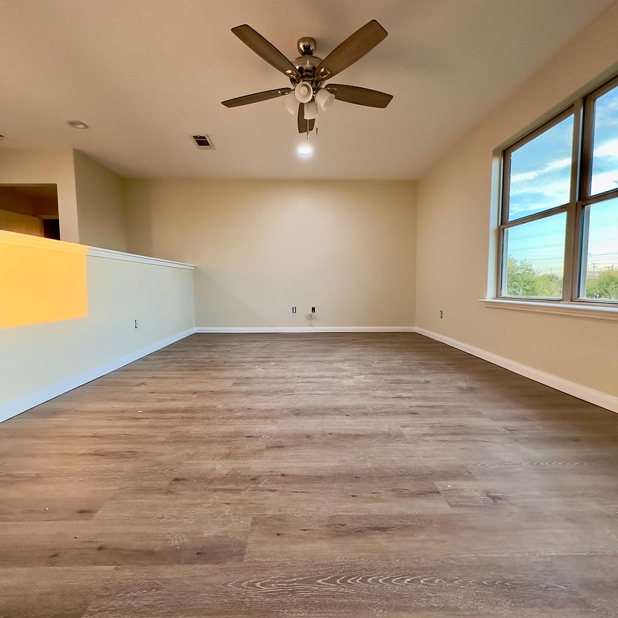 LIVING SPACE UPSTAIRS