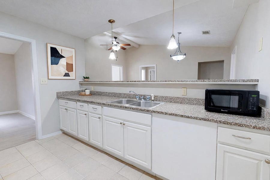 Furnished Finder property 932176_1 photo 13
