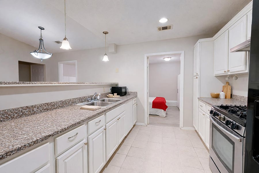 Furnished Finder property 932176_1 photo 12
