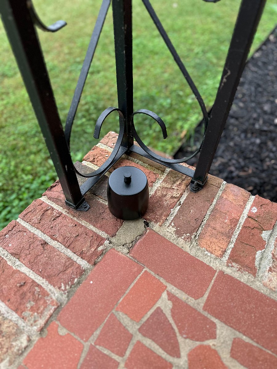 Front Porch Ashtray to maintain cleanness.