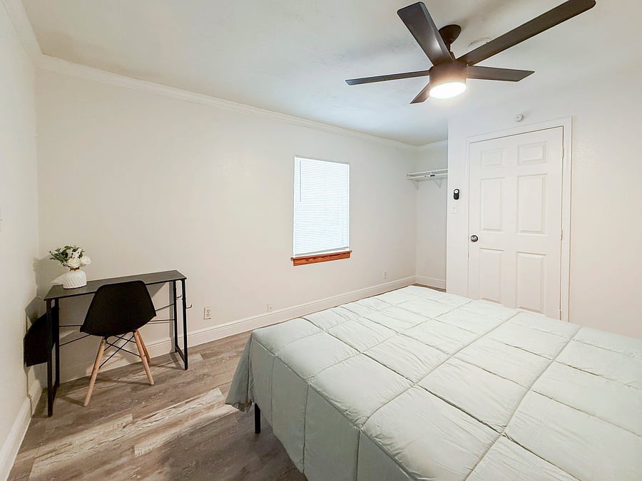 Furnished Finder property 932180_1 photo 12