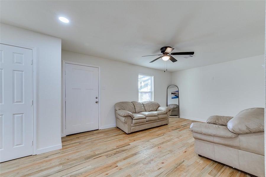 Furnished Finder property 932181_1 photo 9