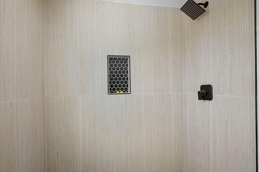 Upgraded rainhead showerhead
