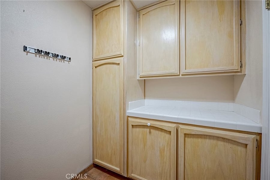 Furnished Finder property 932209_1 photo 4