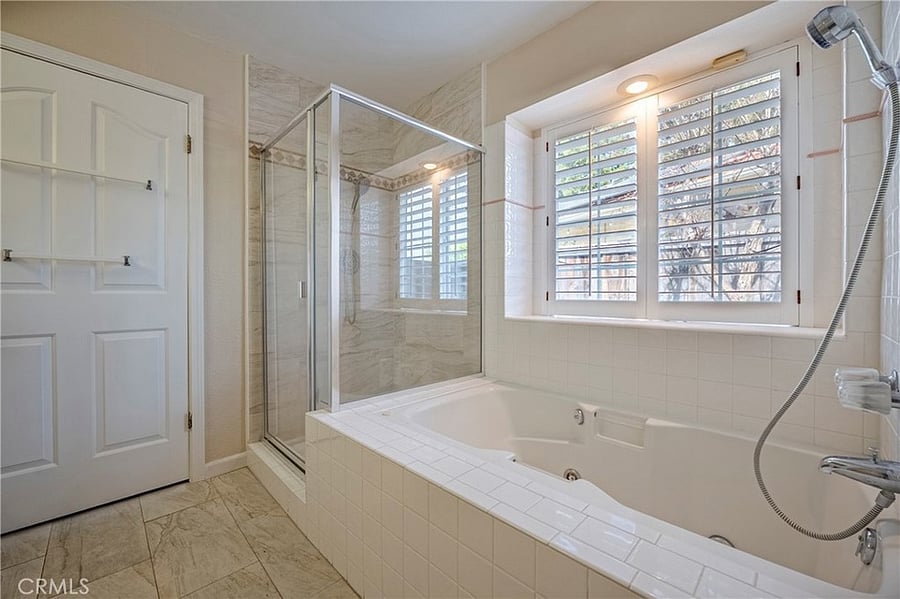 Furnished Finder property 932209_1 photo 9