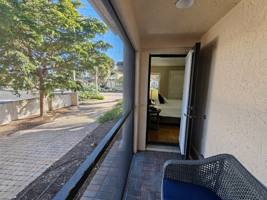 lanai #2 w/ doors to MBR (and BR #2 on the other side)