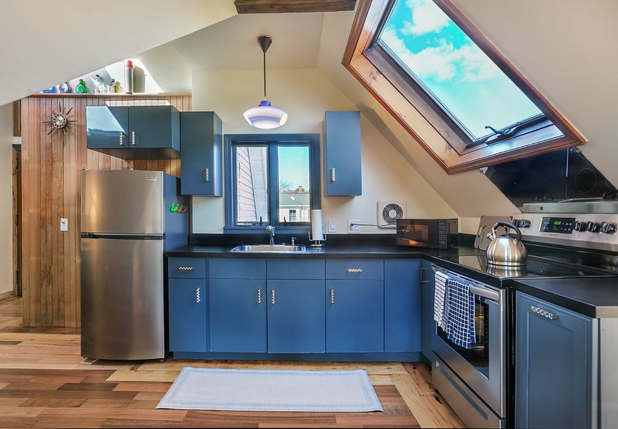 eat in kitchen