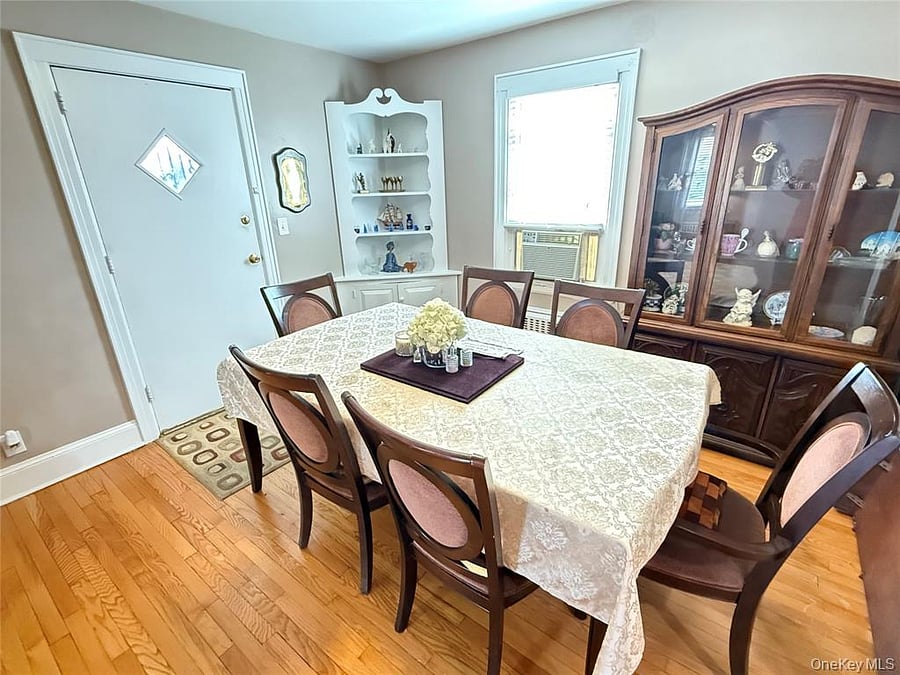 Furnished Finder property 932466_1 photo 6